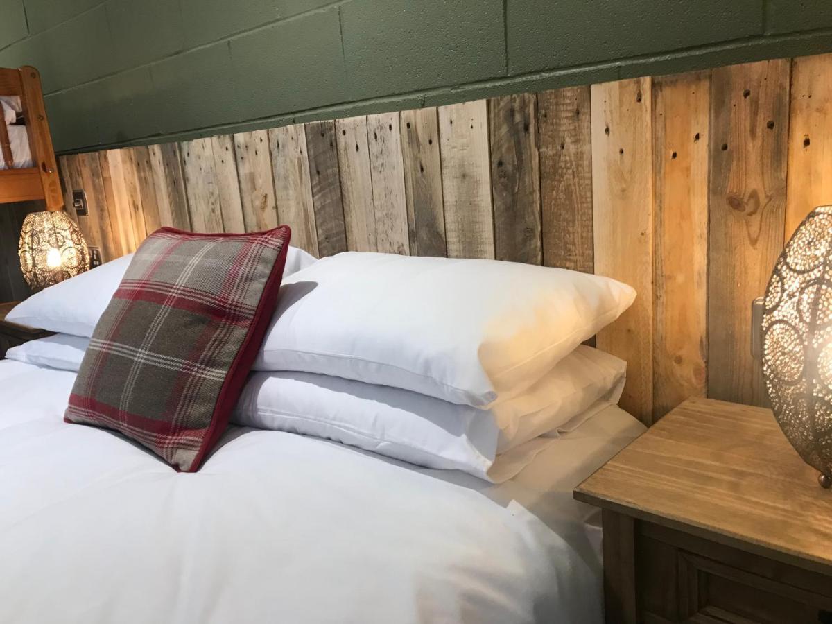 Rostrevor Mountain Lodge - Glamping Pods - Revive Sauna & Hot Tubs Esterno foto
