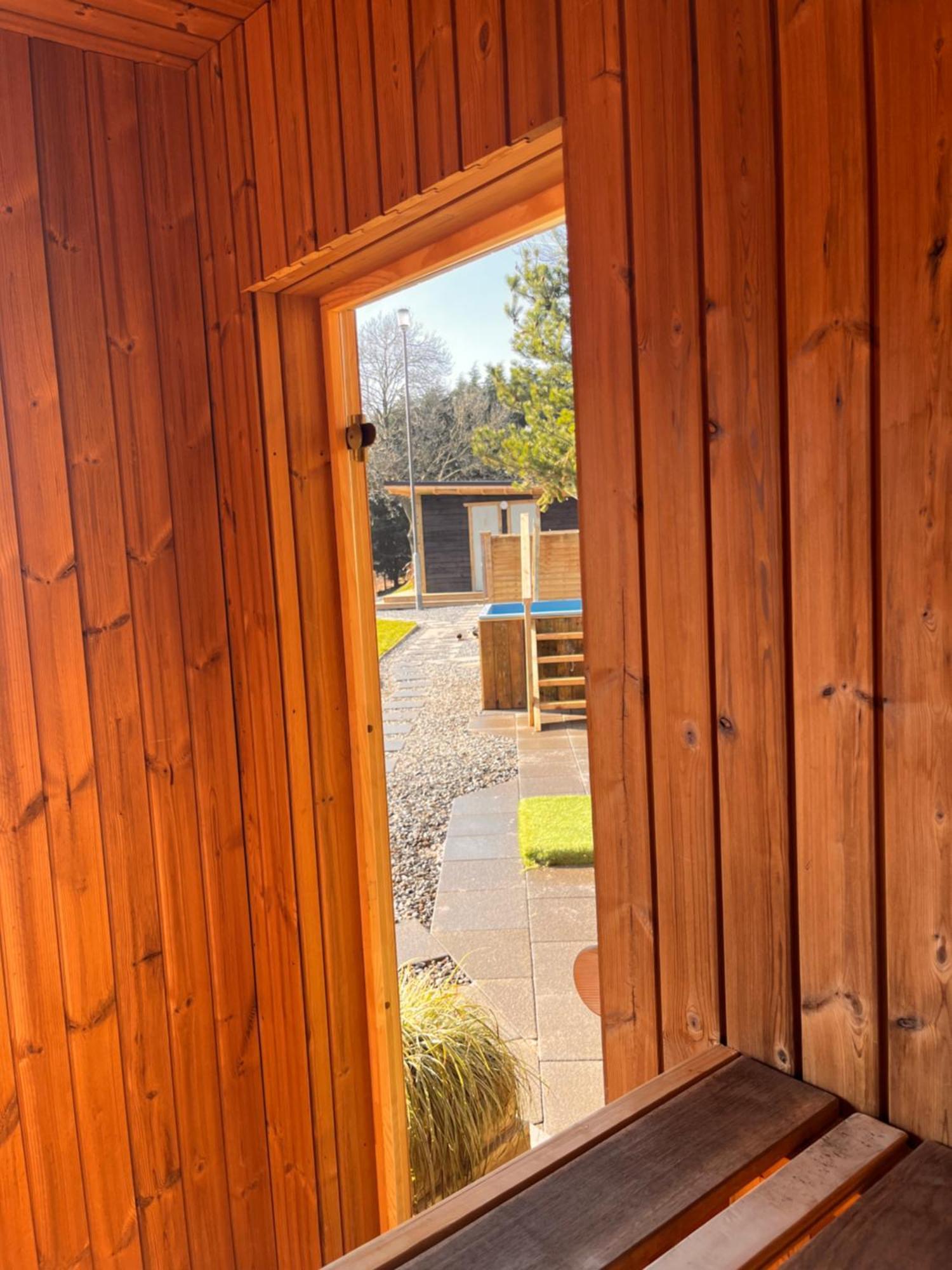 Rostrevor Mountain Lodge - Glamping Pods - Revive Sauna & Hot Tubs Esterno foto