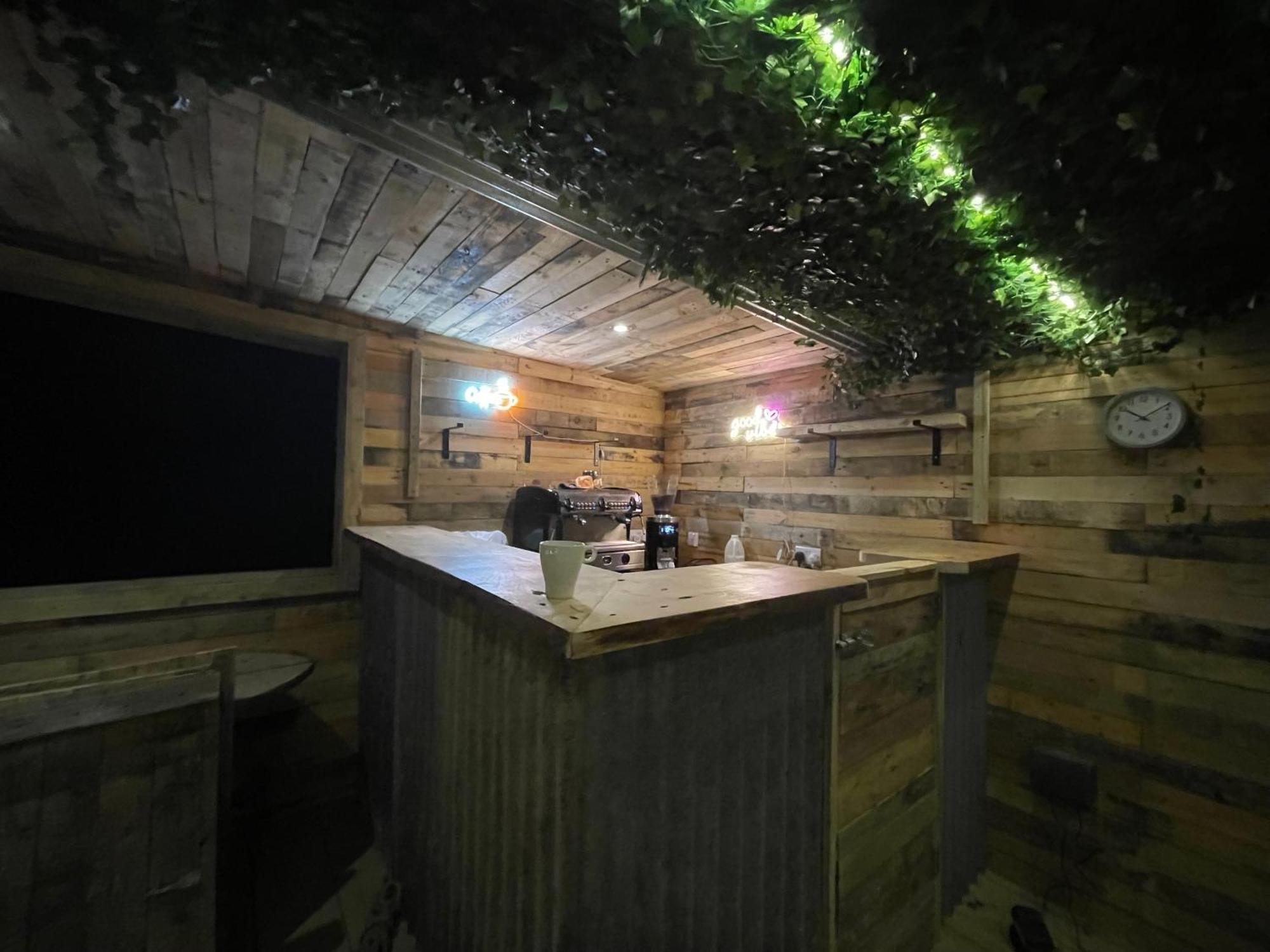 Rostrevor Mountain Lodge - Glamping Pods - Revive Sauna & Hot Tubs Esterno foto